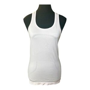 Lululemon Athletica Swiftly Racer Back Tank Top, Soft Pink, Excellent Used Con.